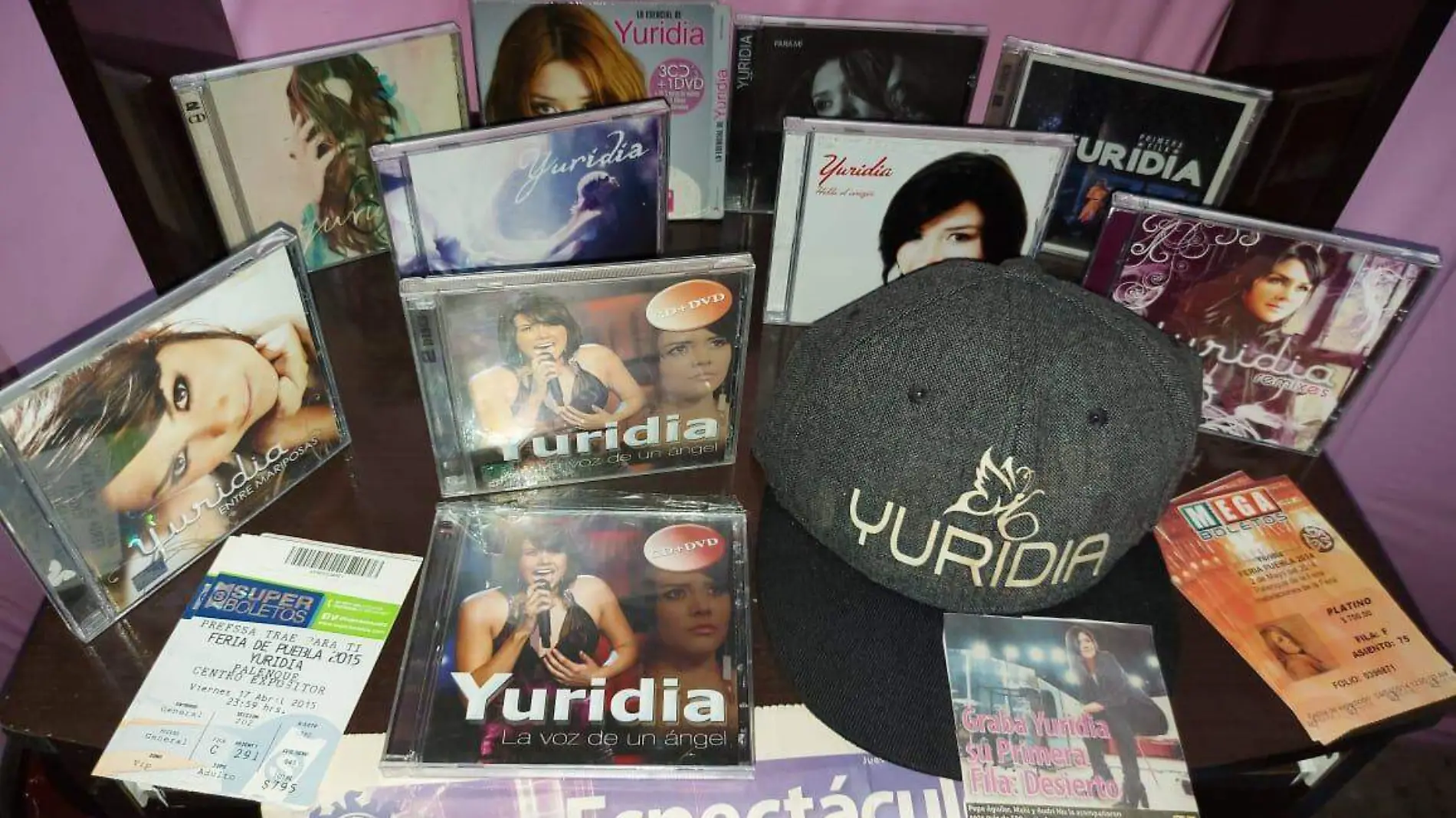 fans yuridia